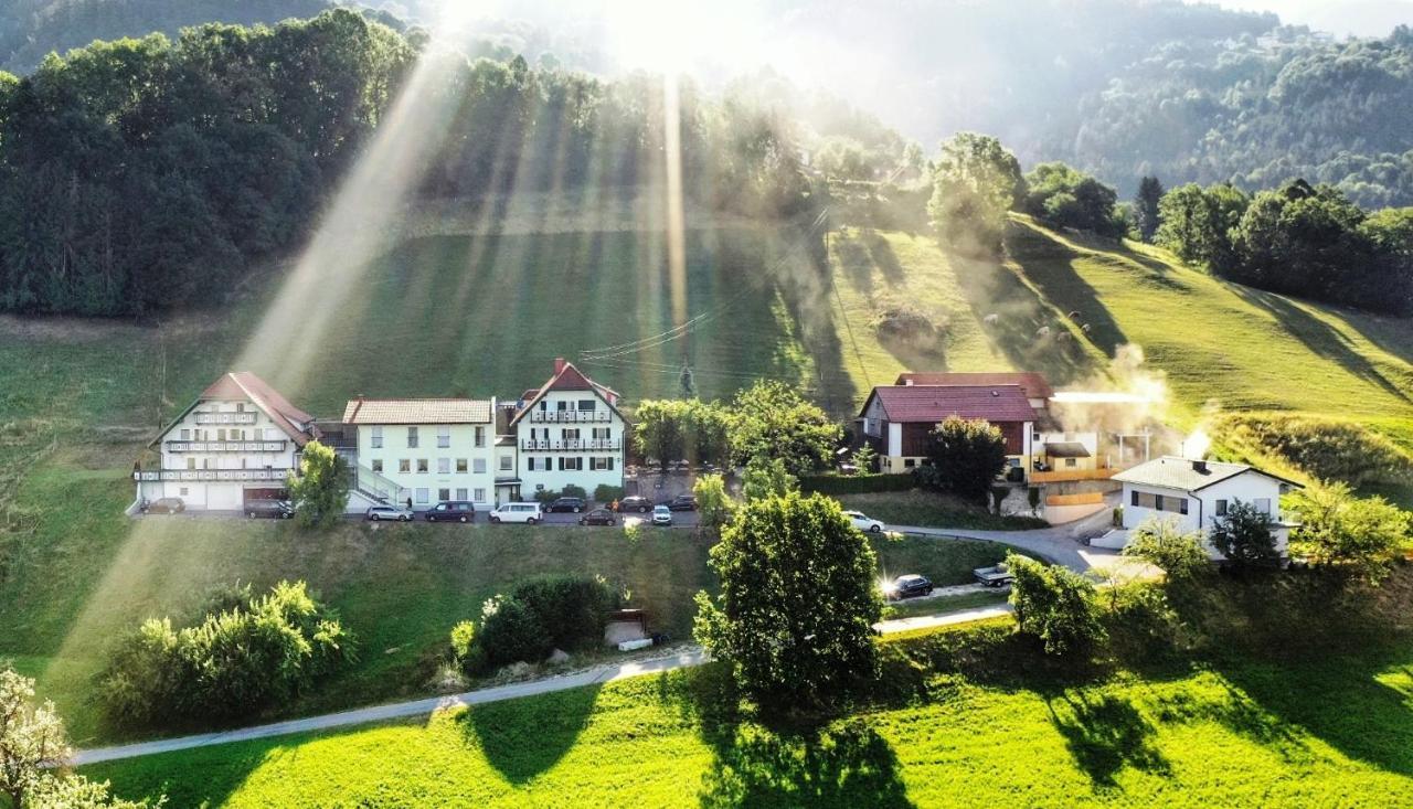 Gasthof-Pension Oelberger فولفسبورغ المظهر الخارجي الصورة